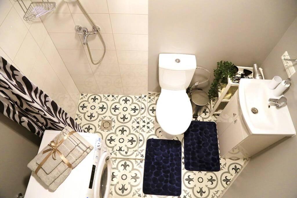 Bright Apartment,For 1-4,Near Old Town Vilnius Exterior photo